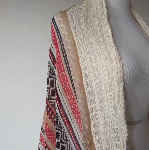 ❎ *Sold* Southwestern Pattern Infinity Scarf - Picture 5 of 7